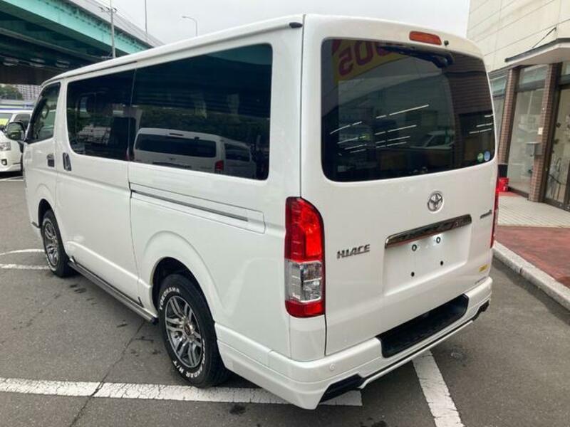 HIACE VAN