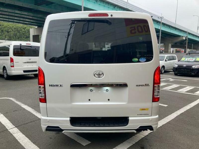 HIACE VAN