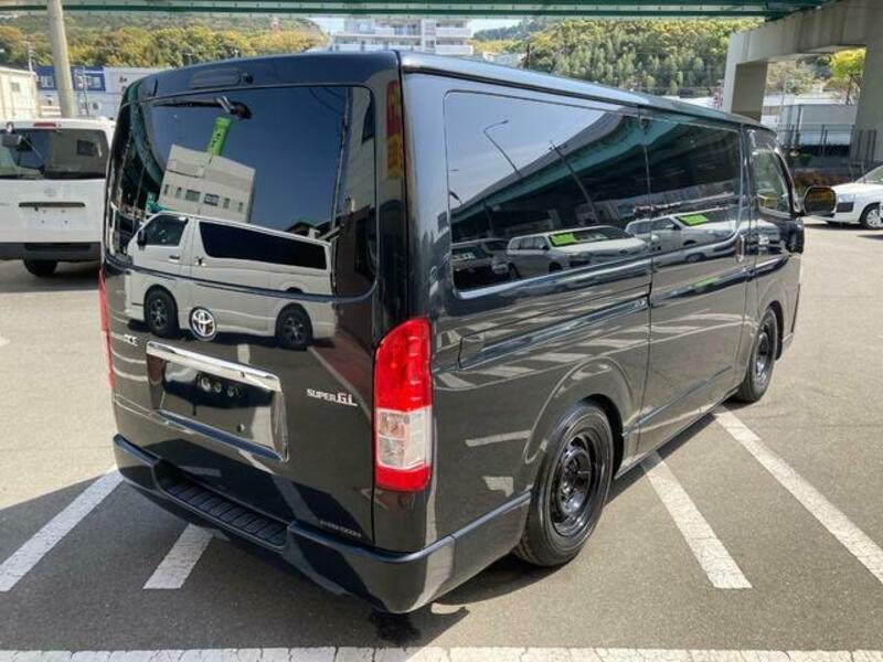 HIACE VAN