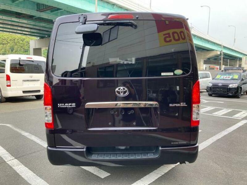 HIACE VAN