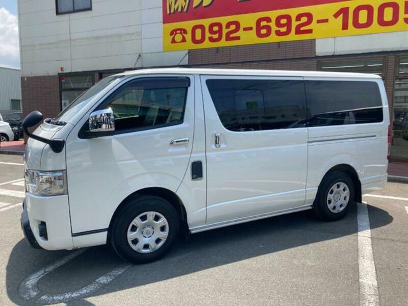 HIACE VAN