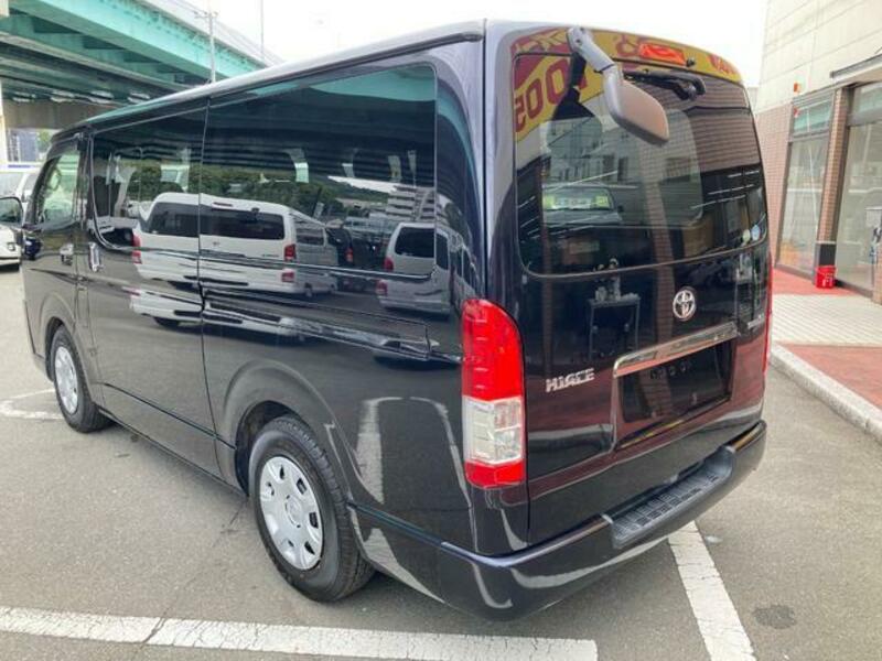 HIACE VAN