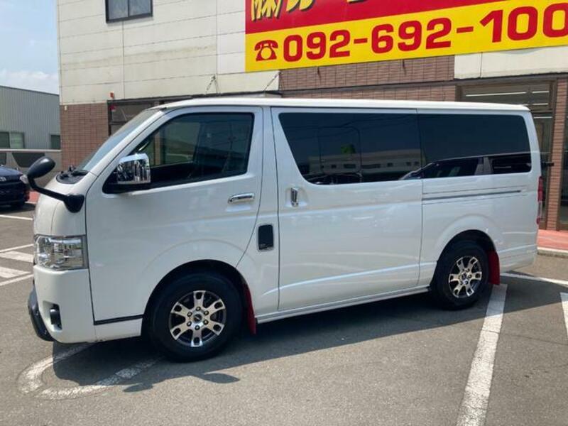 HIACE VAN