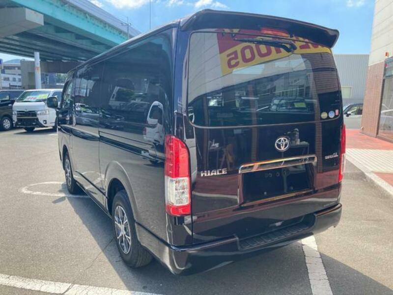 HIACE VAN