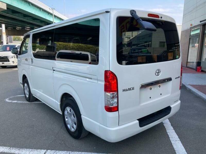 HIACE VAN
