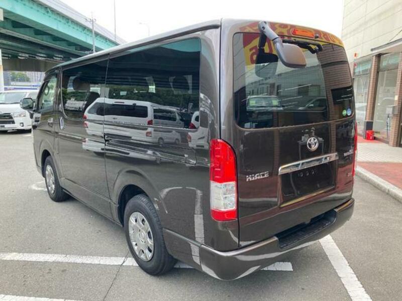HIACE VAN