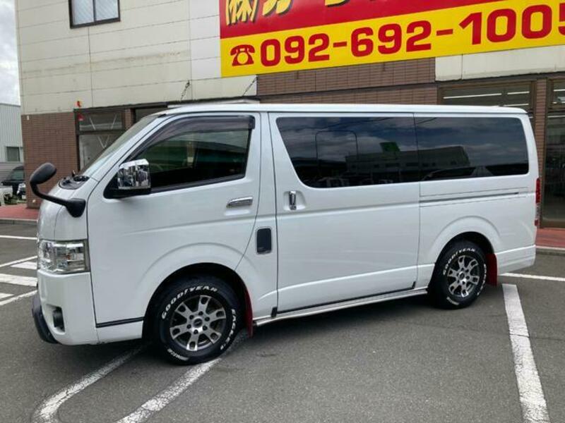 HIACE VAN