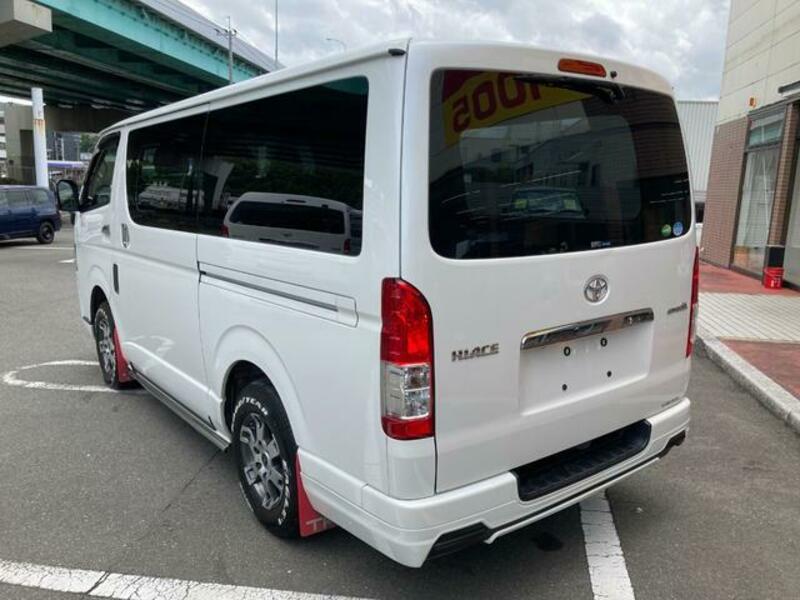 HIACE VAN
