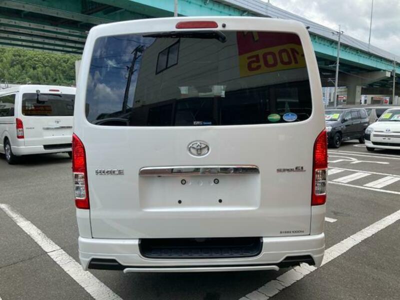 HIACE VAN