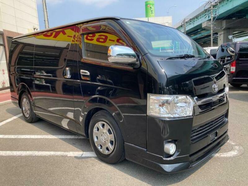 HIACE VAN
