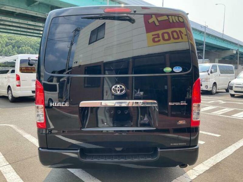 HIACE VAN