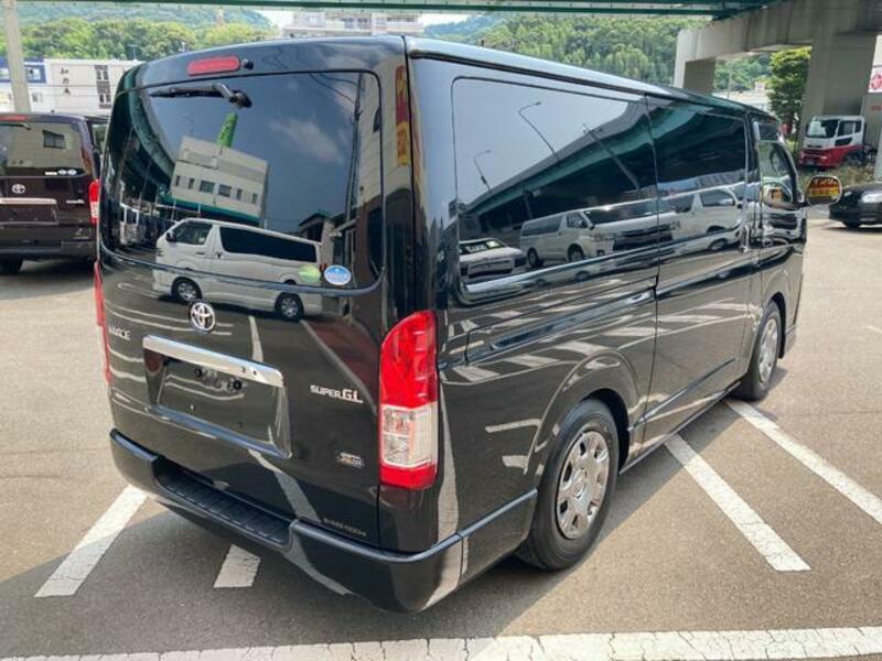 HIACE VAN