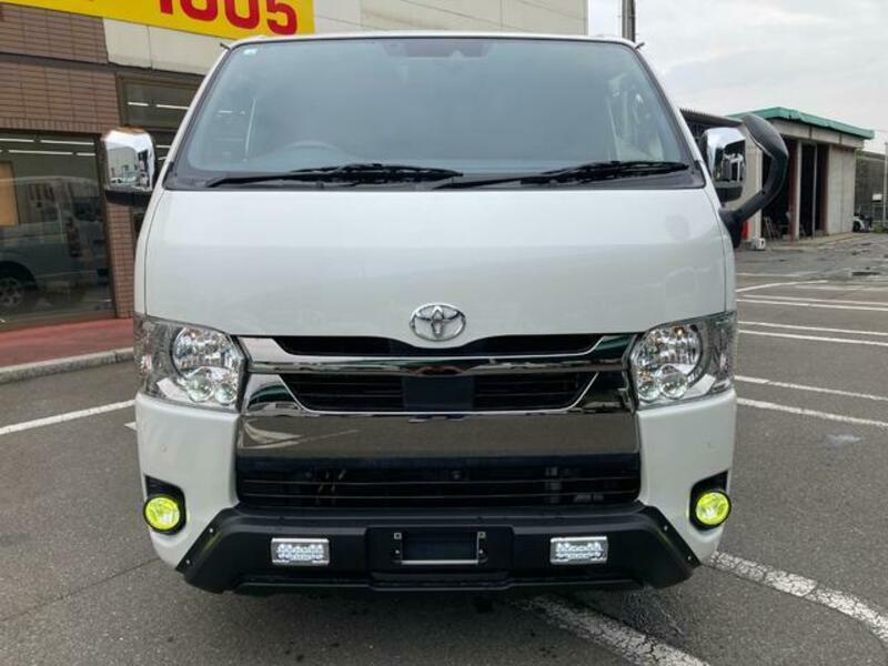 HIACE VAN