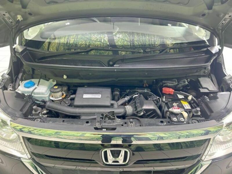 N BOX