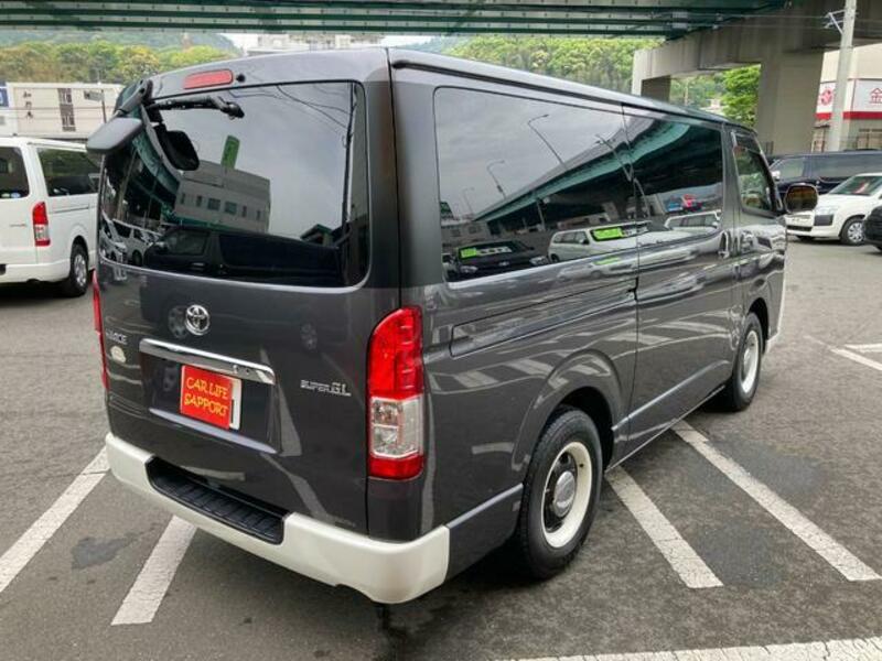 HIACE VAN