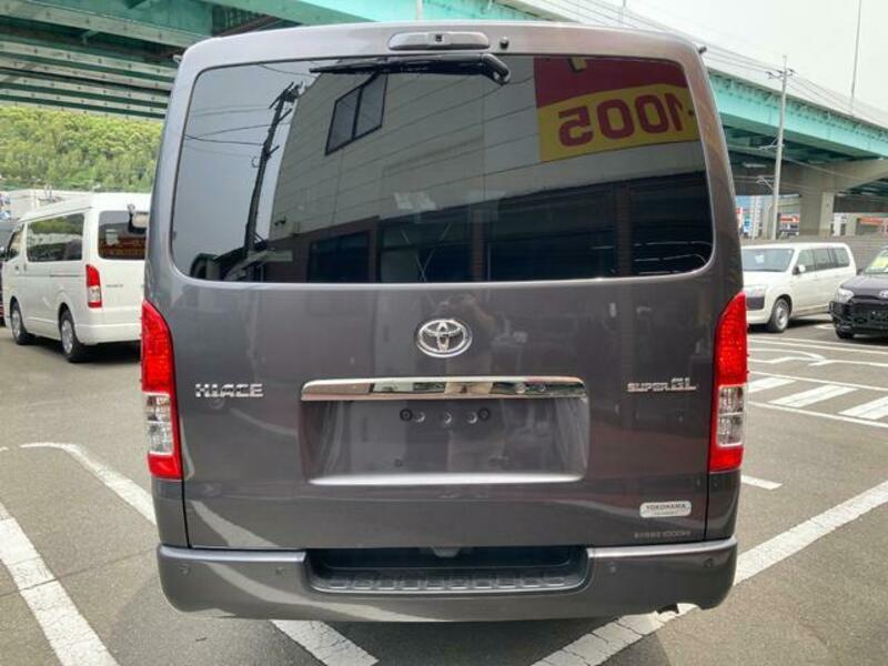 HIACE VAN