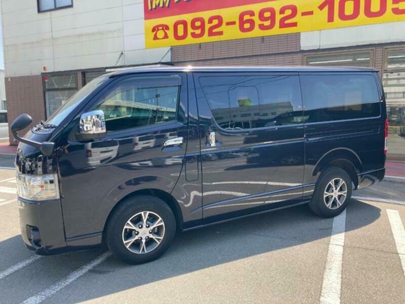 HIACE VAN