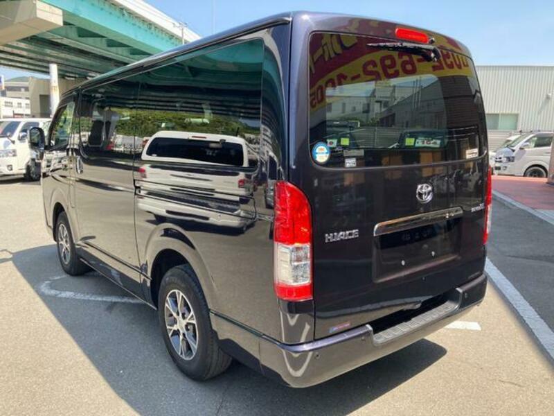 HIACE VAN