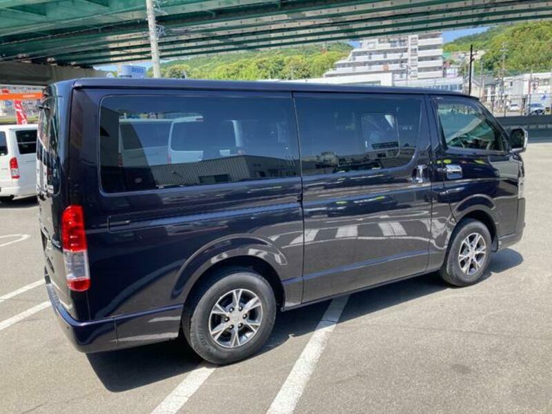 HIACE VAN