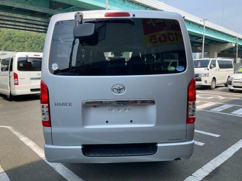 HIACE VAN