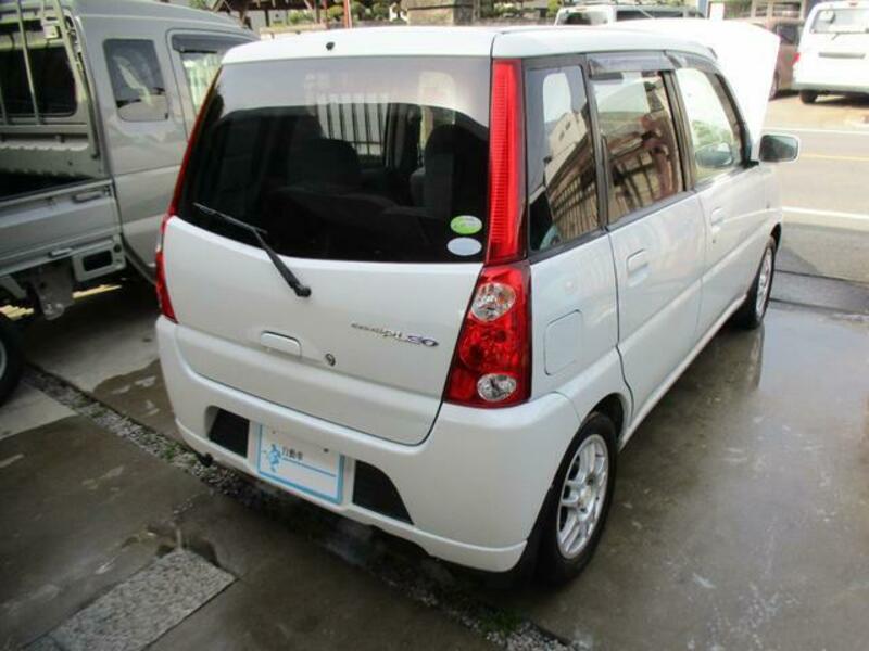 PLEO