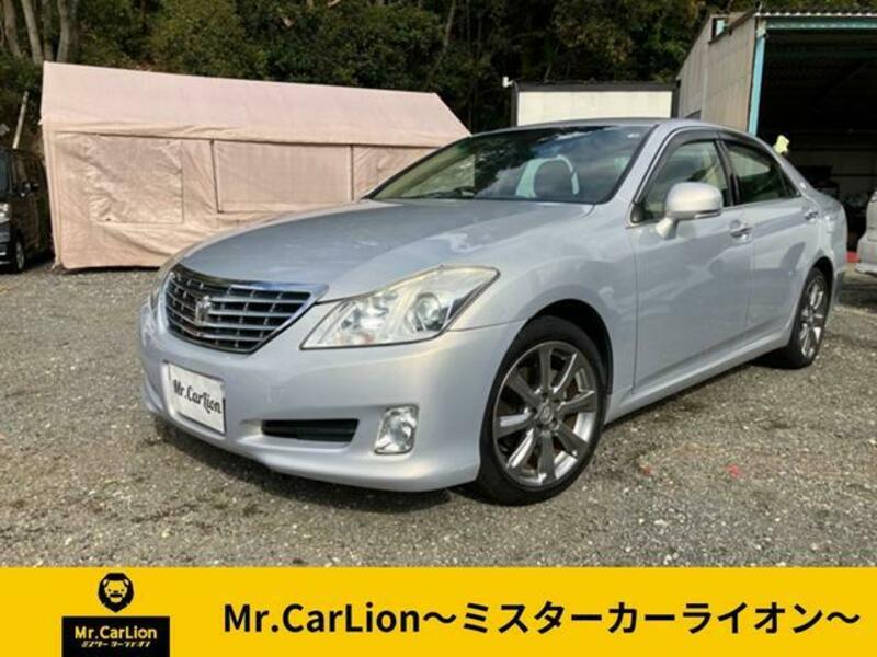 TOYOTA CROWN