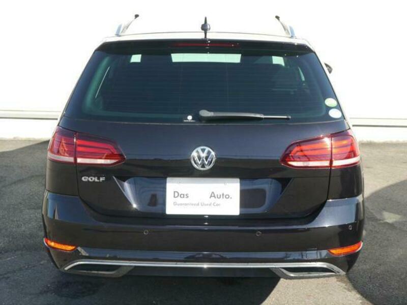 GOLF VARIANT