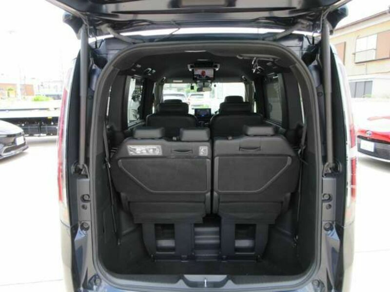 STEPWAGON SPADA