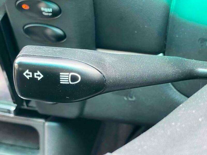 911