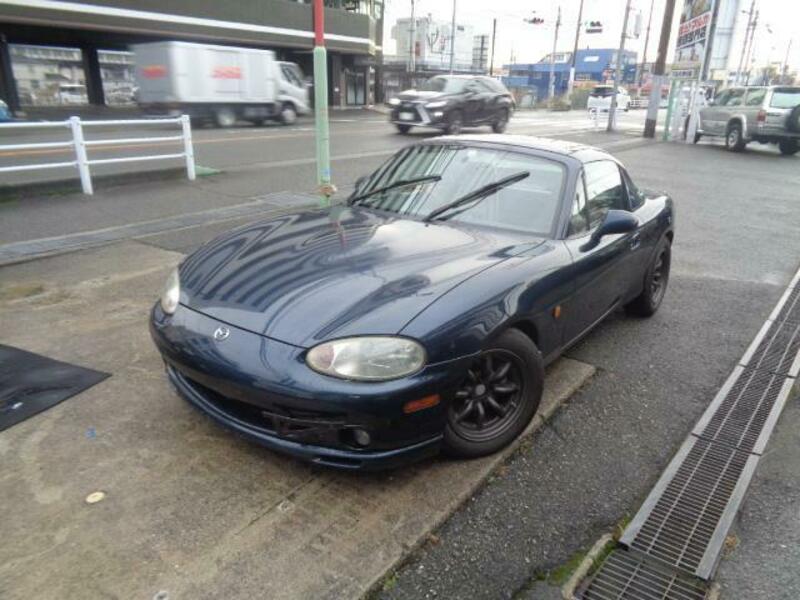 ROADSTER