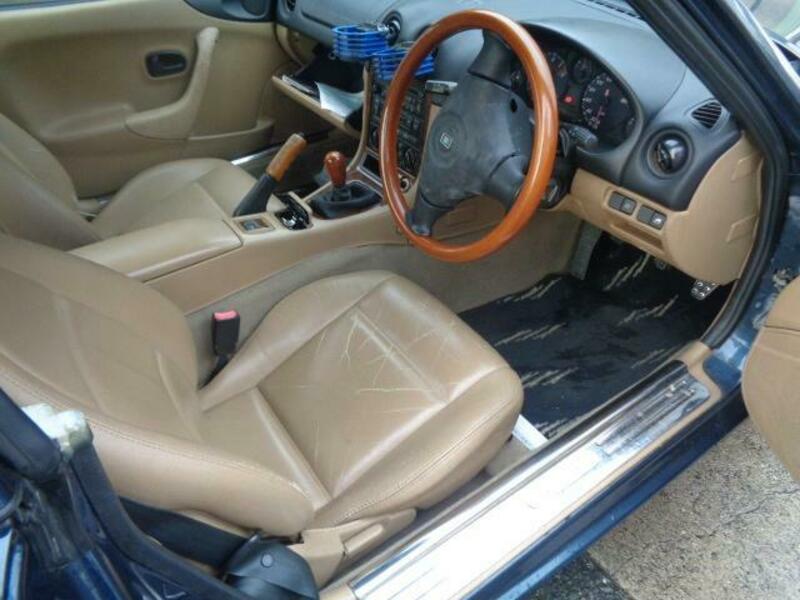 ROADSTER