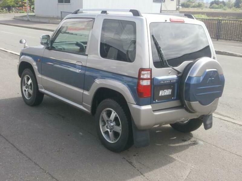 PAJERO MINI