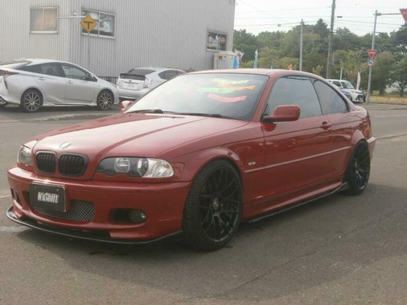 BMW 3 SERIES