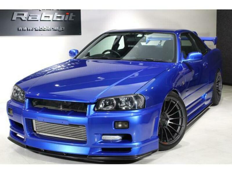 NISSAN SKYLINE