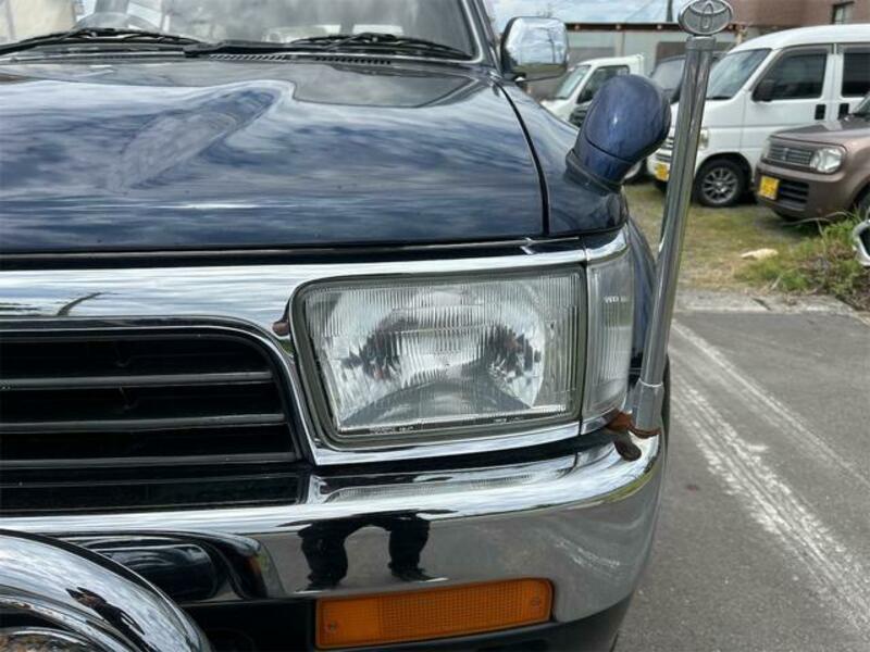HILUX SURF