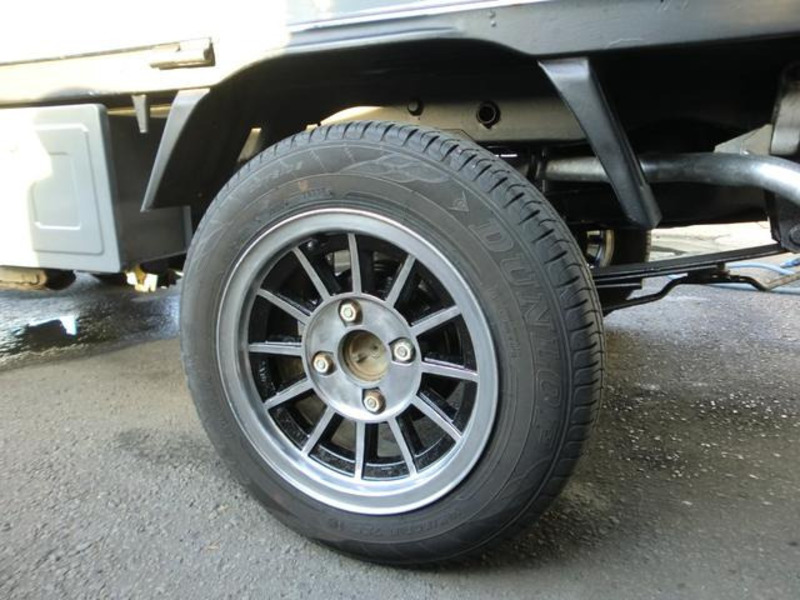 MINICAB TRUCK