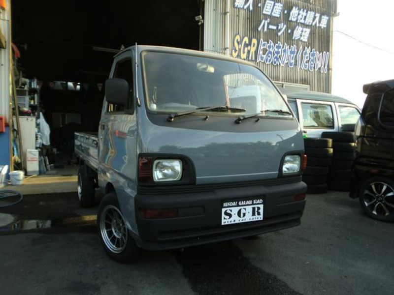 MINICAB TRUCK