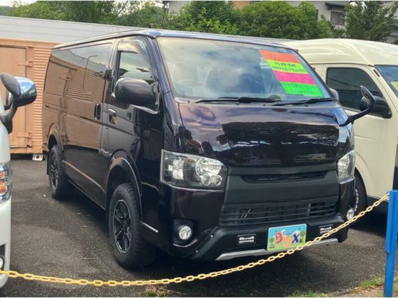 HIACE VAN