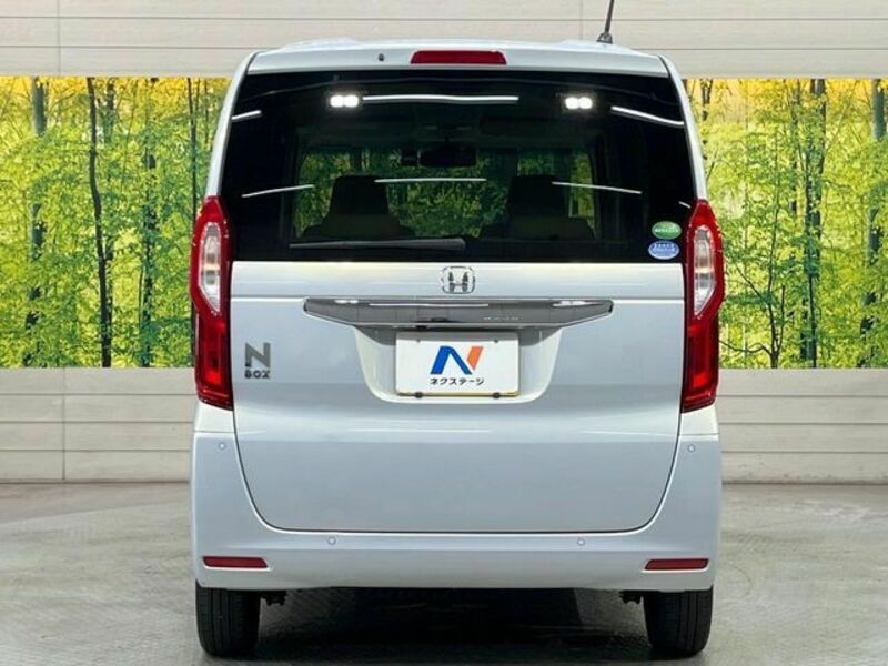 N BOX