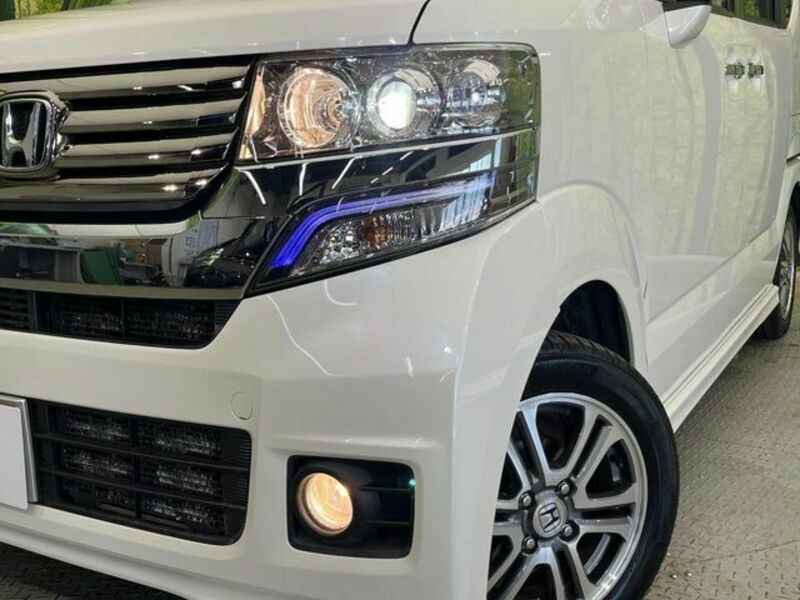 N BOX CUSTOM