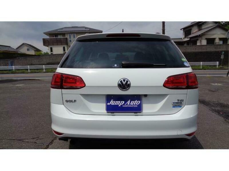 GOLF VARIANT
