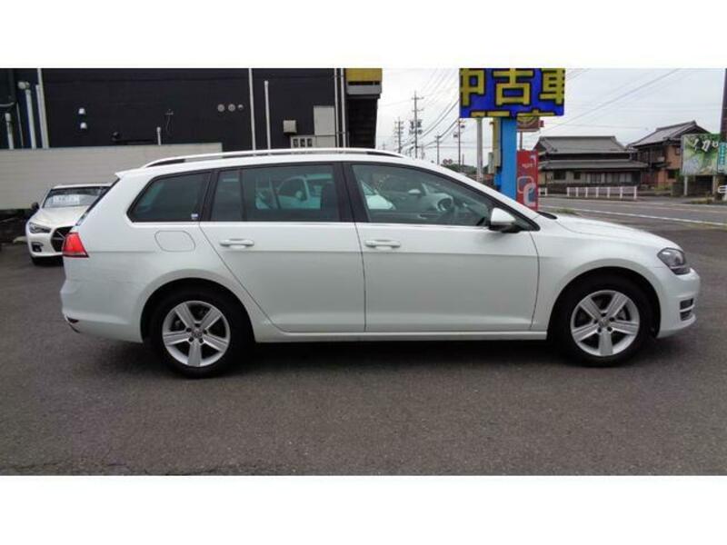 GOLF VARIANT