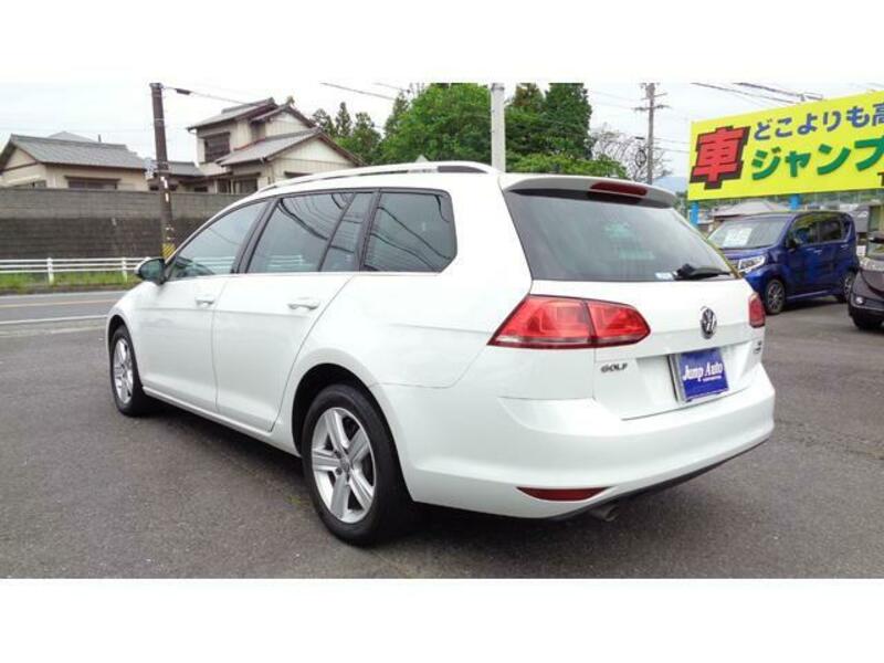 GOLF VARIANT