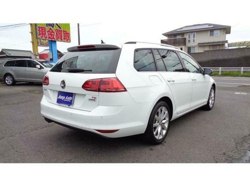 GOLF VARIANT
