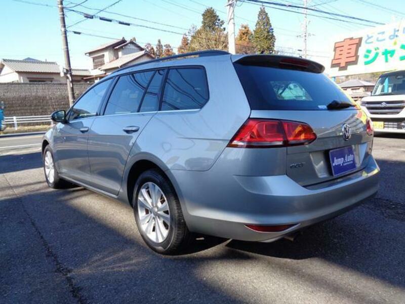 GOLF VARIANT