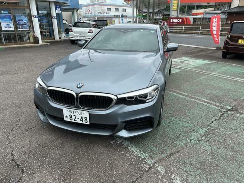 BMW 5 SERIES