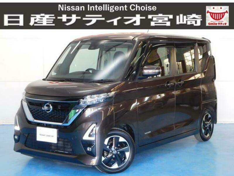 NISSAN ROOX
