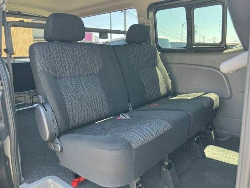 NV350 CARAVAN