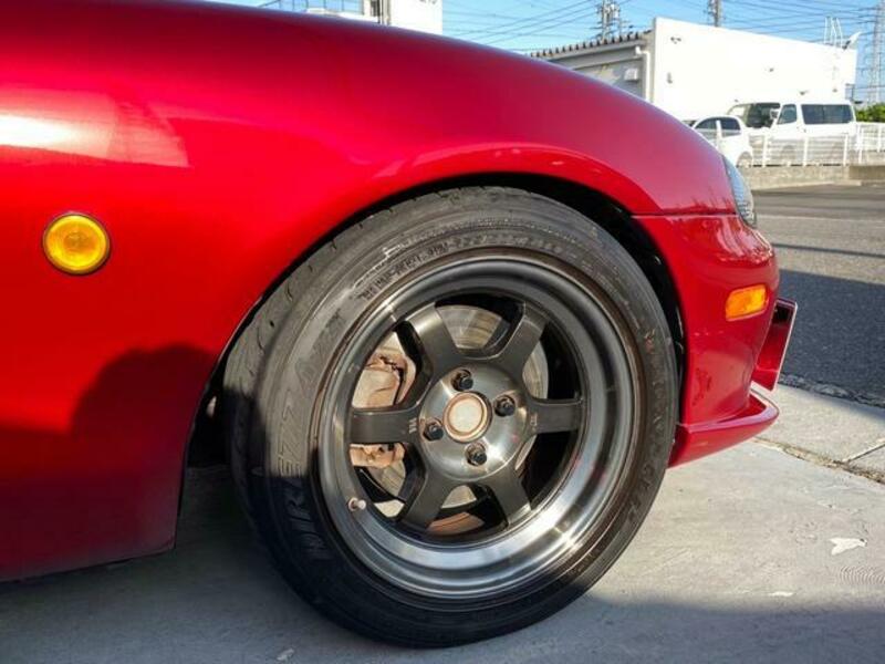 ROADSTER
