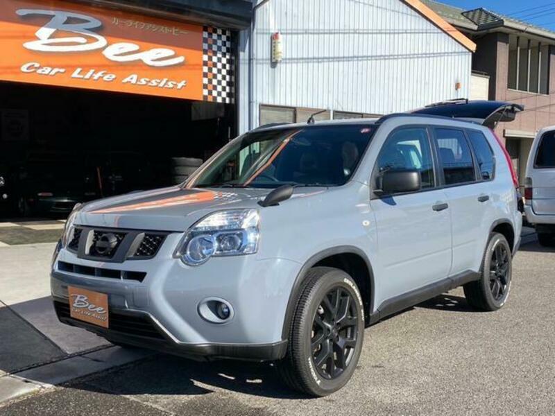 X-TRAIL